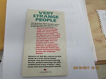 Paperback Very strange people Book