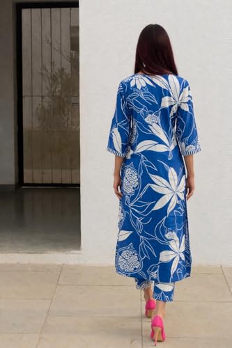 Image of LookMark Women's Floral Printed Cotton Blend 3 /4th Sleeve Knee Length V-Neck Kurta and Palazzo Set for Women AZ-LM-OG-KS2144-Parent