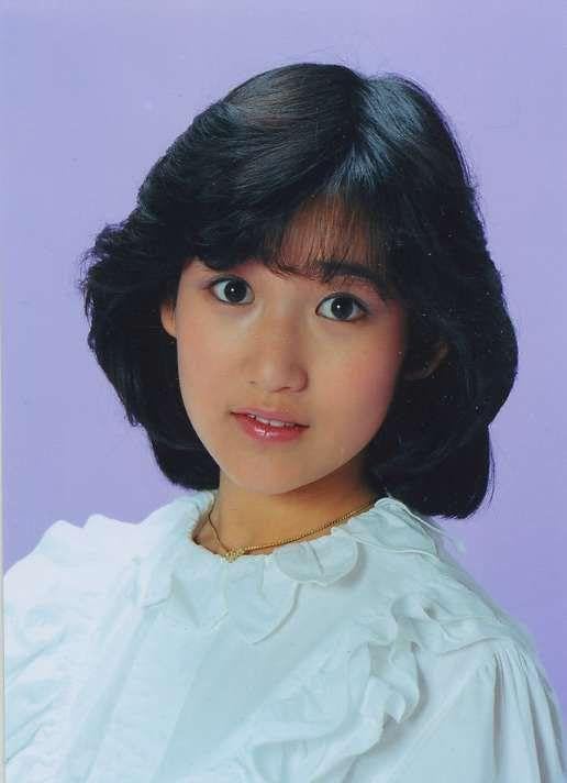 激レア！ 岡田有希子ブロマイド26枚セット 1985年 激レア！ 岡田有希子ブロマイド26枚セット 1985年 激レア！ 岡田有希子