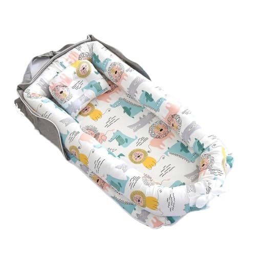 Fabig 折りたたみ式のベッドインベットタイプのベビーベッドで、新生児から 1 歳向けの赤ちゃん用です。携帯型でコンパクトなデザインで、持ち運びが便利で、添い寝にも適しています。枕付きで、通気性が良く、洗濯可能で、安全安心な特徴を持ち、出産祝いに相応しい