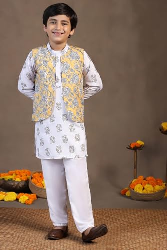 Image of Fashion Dream Boy's Cotton Blend Printed Kurta Pyjama And Jacket Set|Kurta And Payjama Set