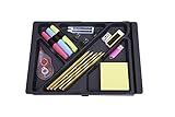 TAMAÑO Y COLOR PERFECTO El organizador plástico mide 29,5 cm x 23,5cm x 2,5 cm Se adapta perfectamente a la mesa de despacho o a los cajones del escritorio y ofrece mucho espacio de almacenaje para artículos de oficina Gracias a su color negro cualquier artículo que depositemos en el organizador es fácil mente visible