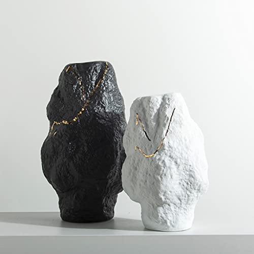 Vase en céramique texturé effet pierre avec finitions dorées
