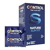 Control Preservativos Slim Fit - Caja de 24 Condones Más ajustados, Lubricados, Sexo Seguro, Preservativos con Óptimo Ajuste (Pack ahorro)