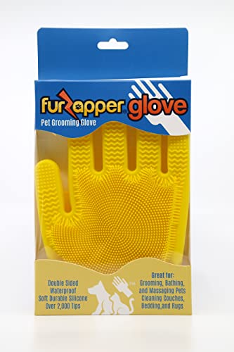 FurZapper Ultimate Pet Owner Bundle — 2 Rollers + Grooming Glove + 120 Lint Sheets — view 3