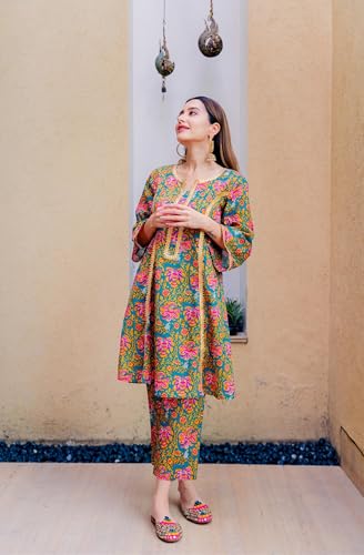 Image of LookMark Women's Cotton Blend Floral Printed Kurta Pant Set Suitable for Every Indian Occasion