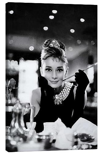 Posterlounge Audrey Hepburn in Breakfast at Tiffany's Leinwandbild von...