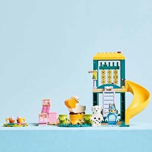 Amazon.co.jp - レゴ® ブルーイ ブルーイとクロエの楽しいプレイグラウンド 11201
