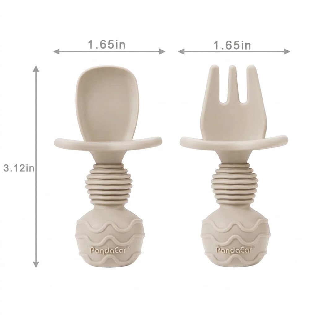 PandaEar Ensemble d'alimentation pour bébé en silicone | Lot de 2 plaques ventouses divisées en silicone et lot de 2 petites tasses avec 2 cuillères et 2 fourchettes| Ustensiles pour bébé (Noyer)