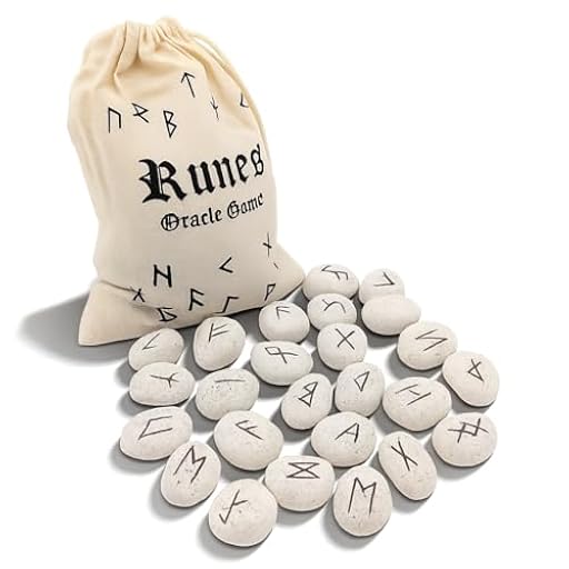 PURAJA Juego de piedras rúnicas: cerámica | con alfabeto Elder Futhark | 25 piedras rúnicas de cerámica en bolsa de algodón | Juego de runas mágicas | Ya disponible en tu tienda friki favorita! En mundofriki.es!