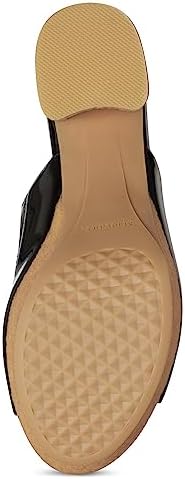 Aerosoles Women's CANIE Heeled Sandal, Black Patent, 8 | Image 4