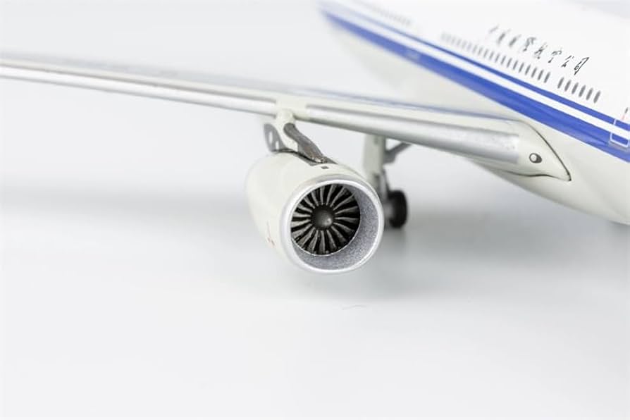 中国国際航空 A330-300｜NG Models 1/400 NG62065 China Southern 中国南方航空Airbus A330-300 B-300U