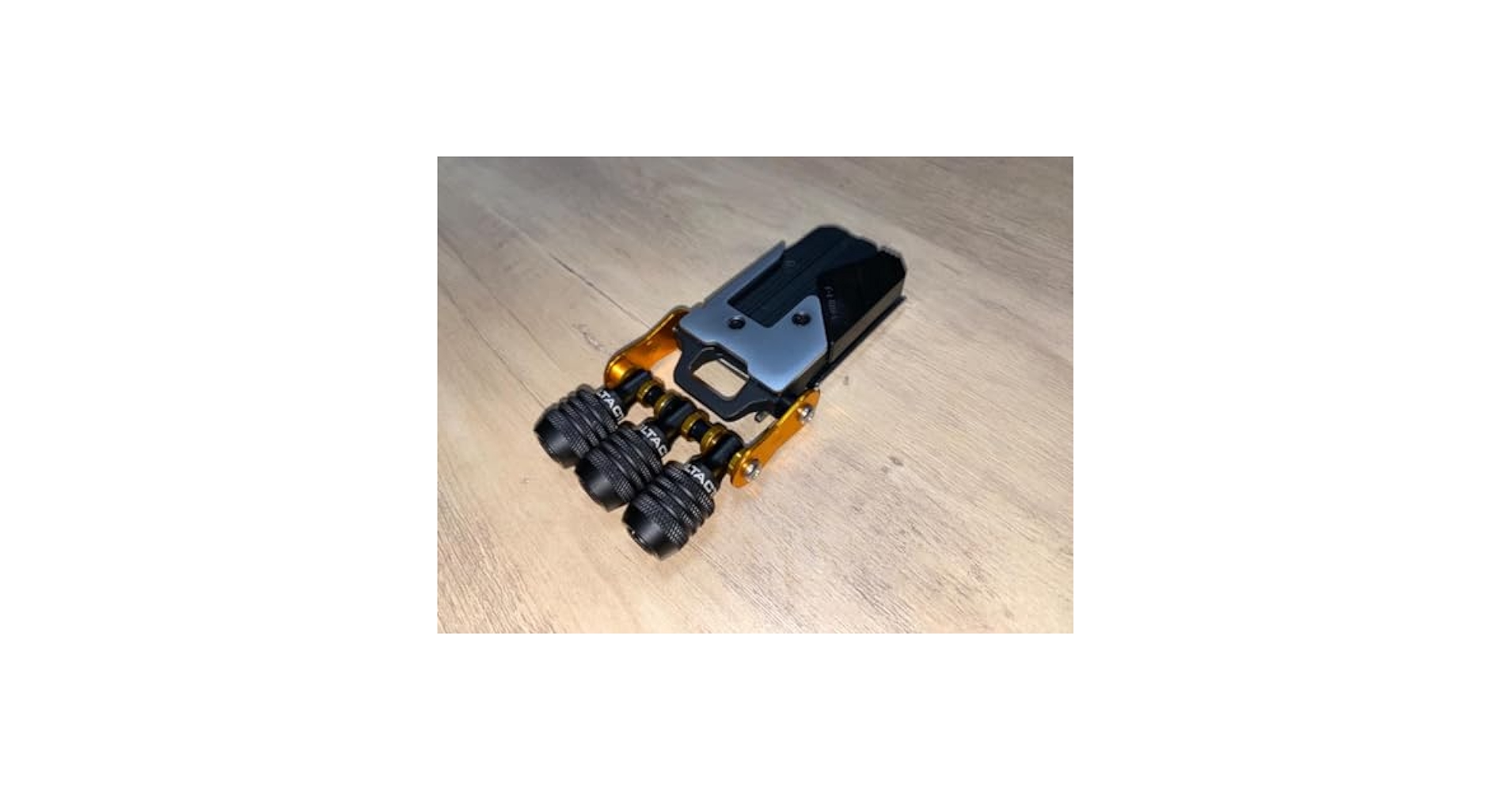 Amazon.co.jp: タジマメタルセフ付きビットホルダー3P ゴールド