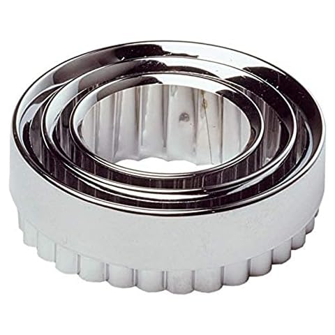 Chef Aid Set of 3 Pastry Cutters Cover