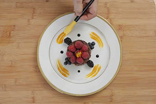 Image of Mercer Culinary Silicone Plating Saw Tooth Brush