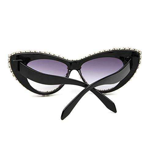 Cat Eye Diamond Sunglasses Women 2020 Oversized Punk Sun Glasses Crystal Vintage Rhinestone Glasses Eyewear UV4004