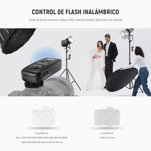 Image of NEEWER FC-16 2.4G Wireless Camera Shutter Studio Flash Trigger with Two Receivers, Compatible with Nikon D7100 D7000 D5100 D5000 D3200 D3100 D600 D90 D800E D800 D700 D300S D300 D200 D4 D3S D3X D2Xs