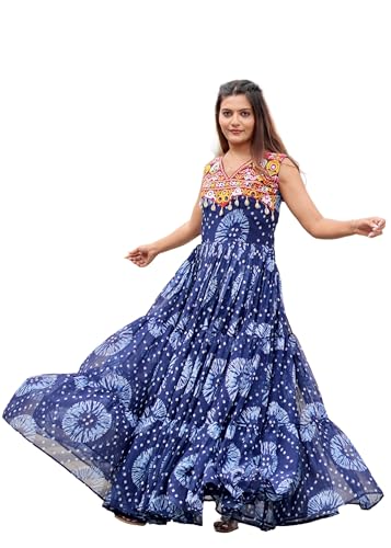 Navratri Suit haut de gamme en Foux Georgette et broderie Gamathi de miroirs