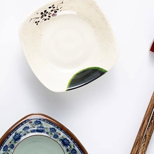 Plat à sushi avec sauce soja pour éviter les mélanges de saveurs