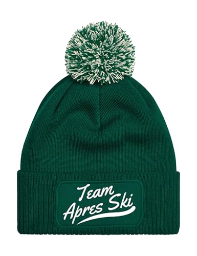 NIMAMA Mütze Beanie Team Apres Ski Strick Bommel Wintermütze Statement Lustiger Spruch Unisex Strickmütze für Herren & Damen - Flaschengrün