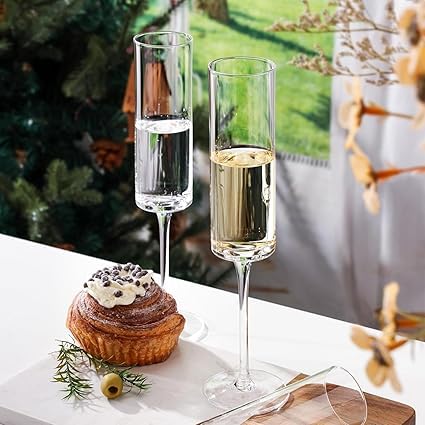 Lecrof Crystal Champagne Flutes, Hand Blown Champagne Glasses for Women and Men, Unique Gift for Birthday,Wedding, Anniversary Long Stemmed Crystal Clear Champagne Flute Glass 190 ML (Set of 2)