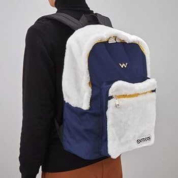 Amazon.co.jp: ジョジョの奇妙な冒険 OUTDOOR コラボ リュック