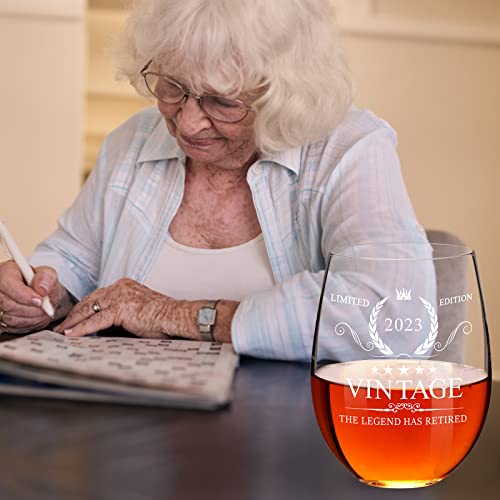 2023 Retirement Gifts For Men Vintage Wine Glass, The Legend Has Retired 2023, Retirement Party Decorations, Ideas Gifts For Him, Dad, Husband, Friends, Stemless, 20Oz #TOP1