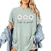 Life is Good Daisy Design - Womens Comfort Colors - Orchid Purple Retro Floral Positive Quote Graphic Tee (US, Alpha, X-Large, Regular, Regular, Bay)