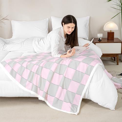 Image of Erosebridal Initial Letter E Fuzzy Plush Throw Pink and White Checkered Fleece Blanket Cute Monogram Plaid Sherpa Blanket for Kids Girls Women,Kawaii Gingham Grids Decor for Bed Couch Queen 90 inchx90 inch