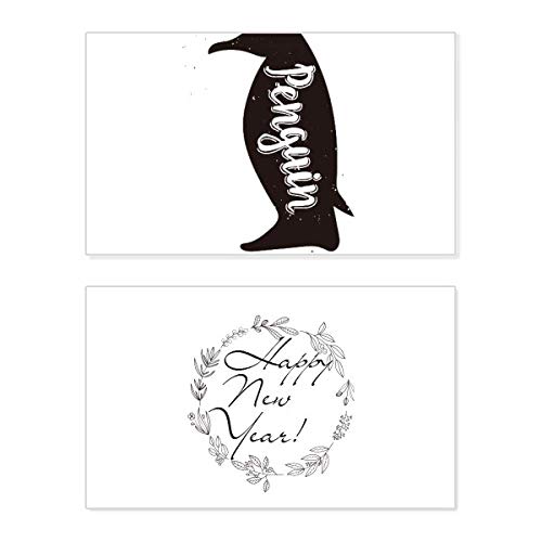 Tarjeta de Año Nuevo con pingüino en blanco y negro para felicitaciones navideñas elegantes