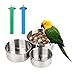 DBAILY Ciotole per Cibo Uccelli, 3pcs Acciaio Inox Pappagallo Alimentatore Tazze per Pappagalli con Supporto a Morsetto con 2pcs Pappagallo Posatoi Giocattolo per Fringuelli Piccoli Animali