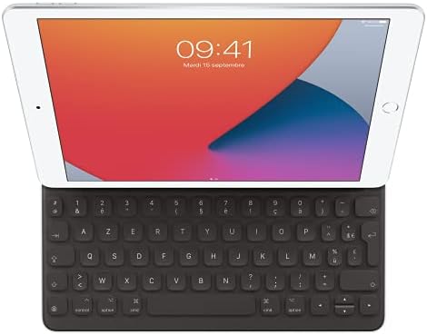 Apple Smart Keyboard: iPad Keyboard and case for iPad Pro 10.5-inch, iPad Air (3rd Generation), and iPad (7th, 8th, and 9th Generation), Comfortable Typing Experience, French - Black