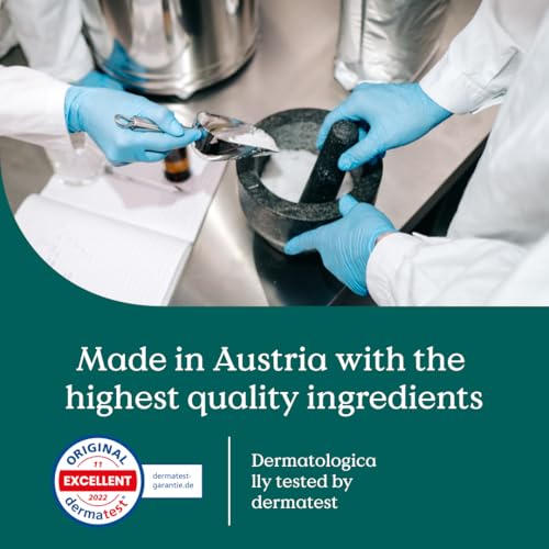 HealthRoutine Nail Care Pen – The Original from Austria with Tea Tree Oil and Vitamin E, Nail Oil Nail Strengthener and Nail Hardener for Damaged Nails, 4ml - 5