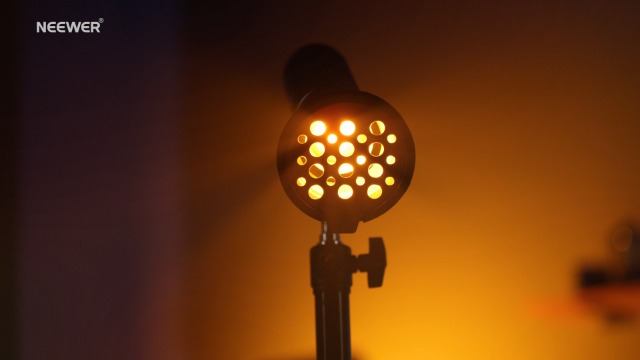 Amazon.com : NEEWER BASICS 20W RGB Photography Flashlight with 4