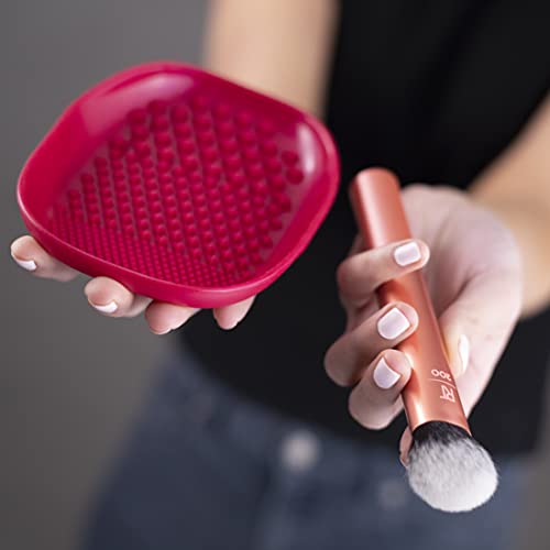 Real Techniques Heat Resistant Brush Cleansing Palette, For Removing Makeup, Oil & Impurities From Brush Bristles For A Truer, More Consistent Color Application (Packaging May Vary) #TOP5