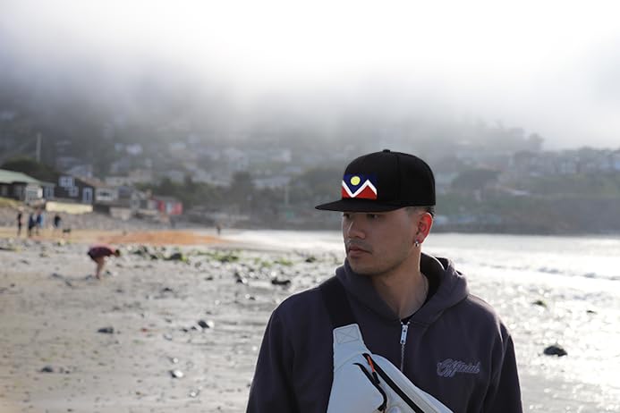 Image of International Tie City Hat for Men and Women, Adjustable Snapback Trucker Baseball Cap with Embroidered Patch
