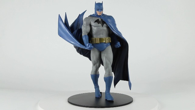 Amazon.com: McFarlane Toys - DC Multiverse - Batman: Hush 12in