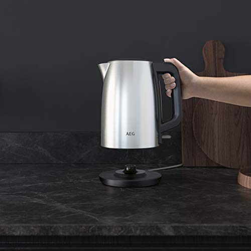 AEG Wasserkocher, 1,7 l Fassungsvermögen, Hochwertige Optik, 3-fache Sicherheitsabschaltung, Wasserstandsanzeige außen, 360° Drehbarer Sockel, Einhandbedienung, Tropfschutz, Edelstahl, K3-1-3ST – Bild 4