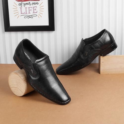 Image of Metro Men Leather Formal Low Heel Slip On Shoes