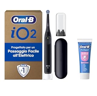 Oral-B Spazzolino Elettrico Ricaricabile iO 2 Nero, 1 Spazzolino Elettrico, 1 Testina Di Ricambio, Custodia Da Viaggio, Supporto per testine + 1 Dentifricio Oral B Pro-Expert, Pulizia Denti