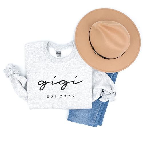 Gigi Est Script Sweatshirt, Personalized Gigi To Be Shirt, Established, Gift For New Grandma, Pregnancy Announcement, Custom Year Crewneck Sand2
