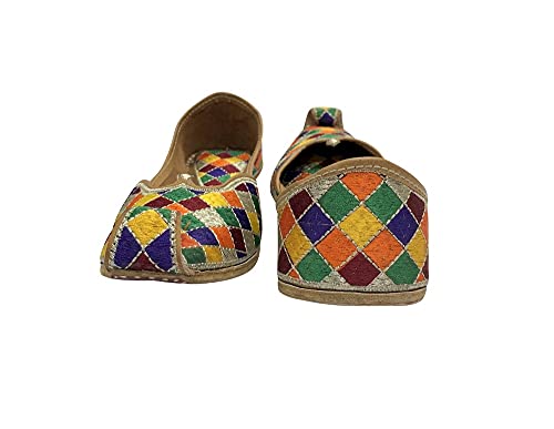 Image of Dress Shoes for Women Ethnic Designer Shoes Wide Shoes Punjabi Jutties