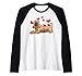 Shar Pei perro con peluche y corazones Camiseta Manga Raglan