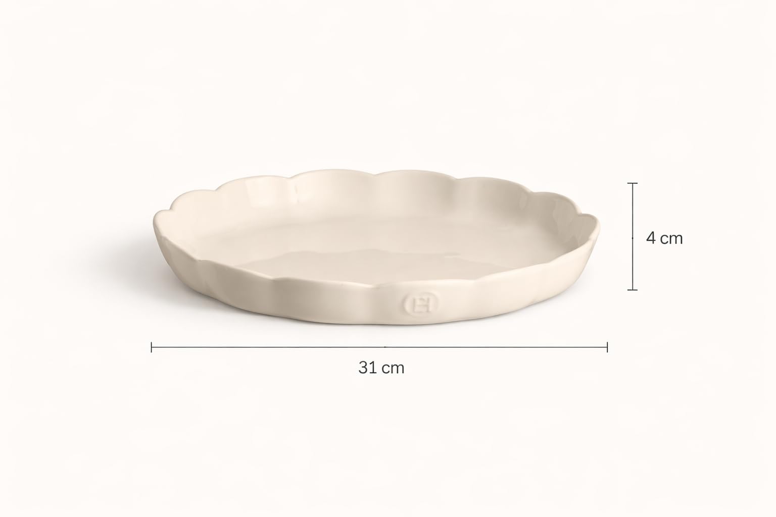 Emile Henry Plat à Tarte Ø 31 cm – Céramique Haute Résistance – Cuisson Homogène et Tarte Dorée à Cœur – Coloris Argile – Fabriqué en France