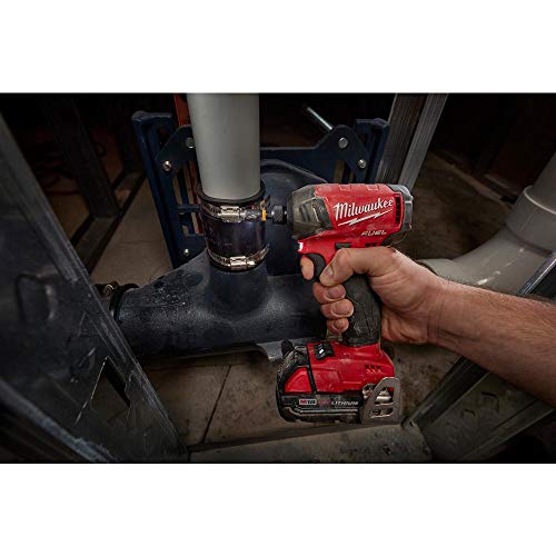 Milwaukee 2999-22CX M18 FUEL 18-Volt Lithium-Ion Brushless Cordless Surge Impact Driver/Hammer Drill Combo Kit (2-Tool)