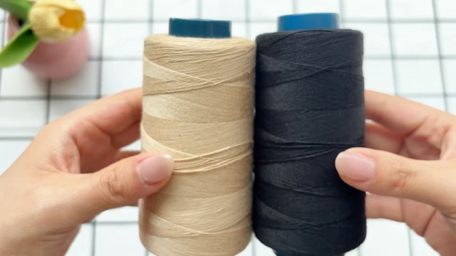 Hilo para tejer Luwigs 100% poliéster negro 820 yd miniatura 7