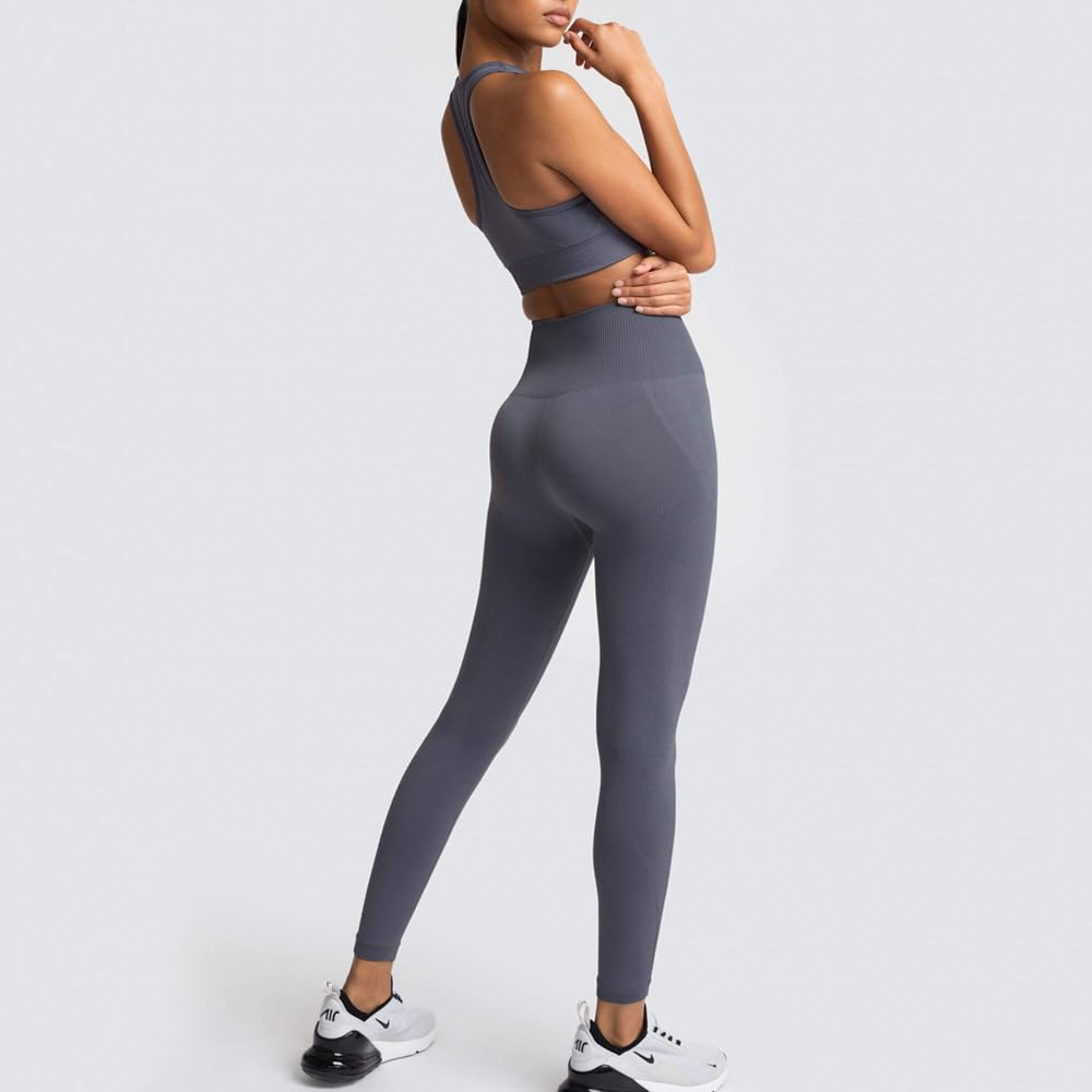 Move Comfortably in Seamless Knit Women's Activewear Top e Bottom per Yoga Gym Sessions Moisture Management