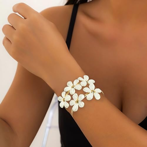 Raffia Flower Cuff Bangle Bracelet for Women, Adjustable Boho Floral Wide Open Bangle for Summer Beach, Handmade Trendy Rattan Jewelry2