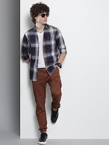 Image of The Indian Garage Co Men Slim Fit Solid Mid-Rise Stretchable Cuffed Cargos