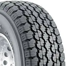 Bridgestone D689 TT 235/75 R15 105S Tube-Type Car Tyre for Corolla Altis